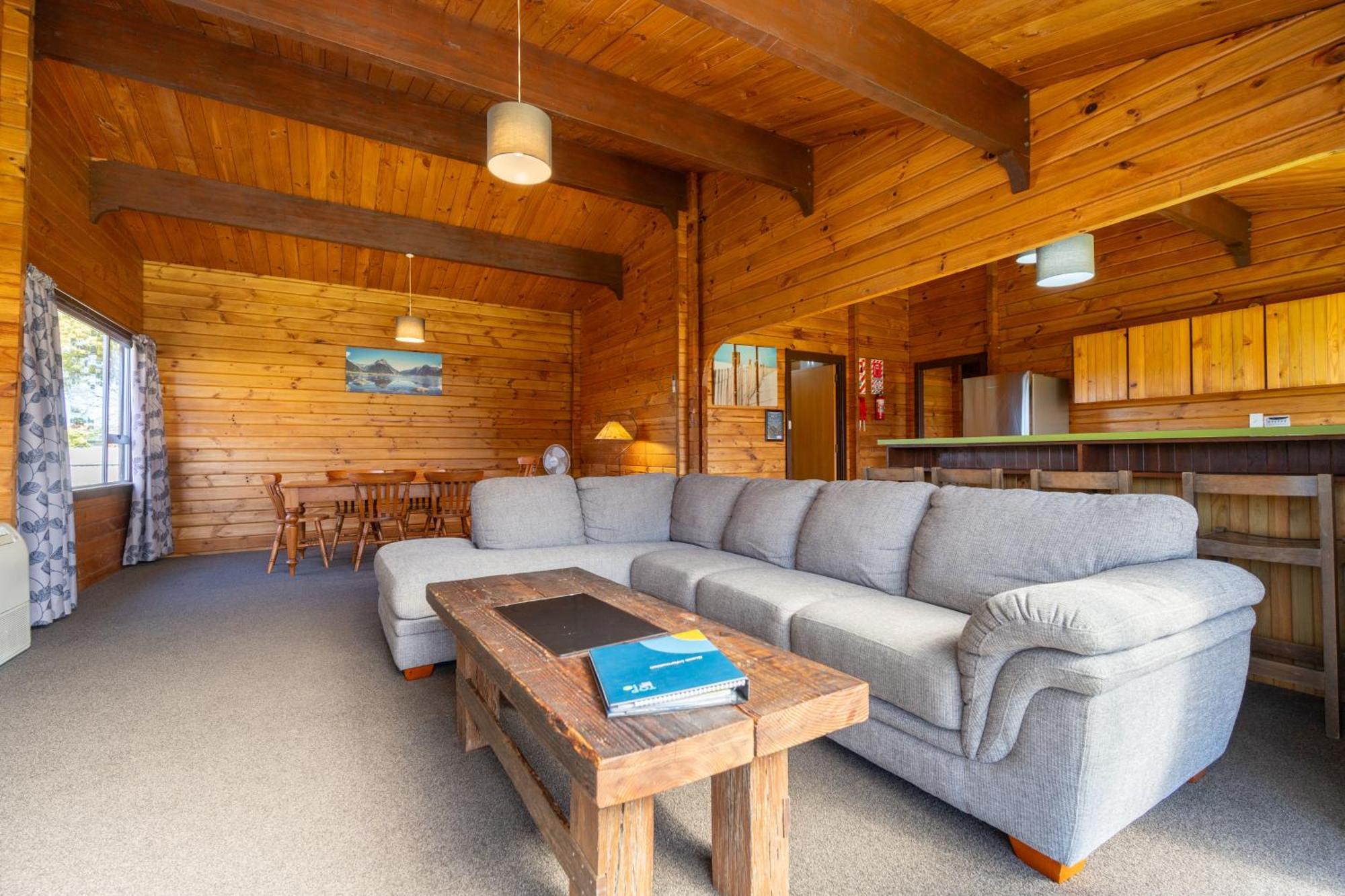Te Anau Top 10 Holiday Park&Motels Dış mekan fotoğraf