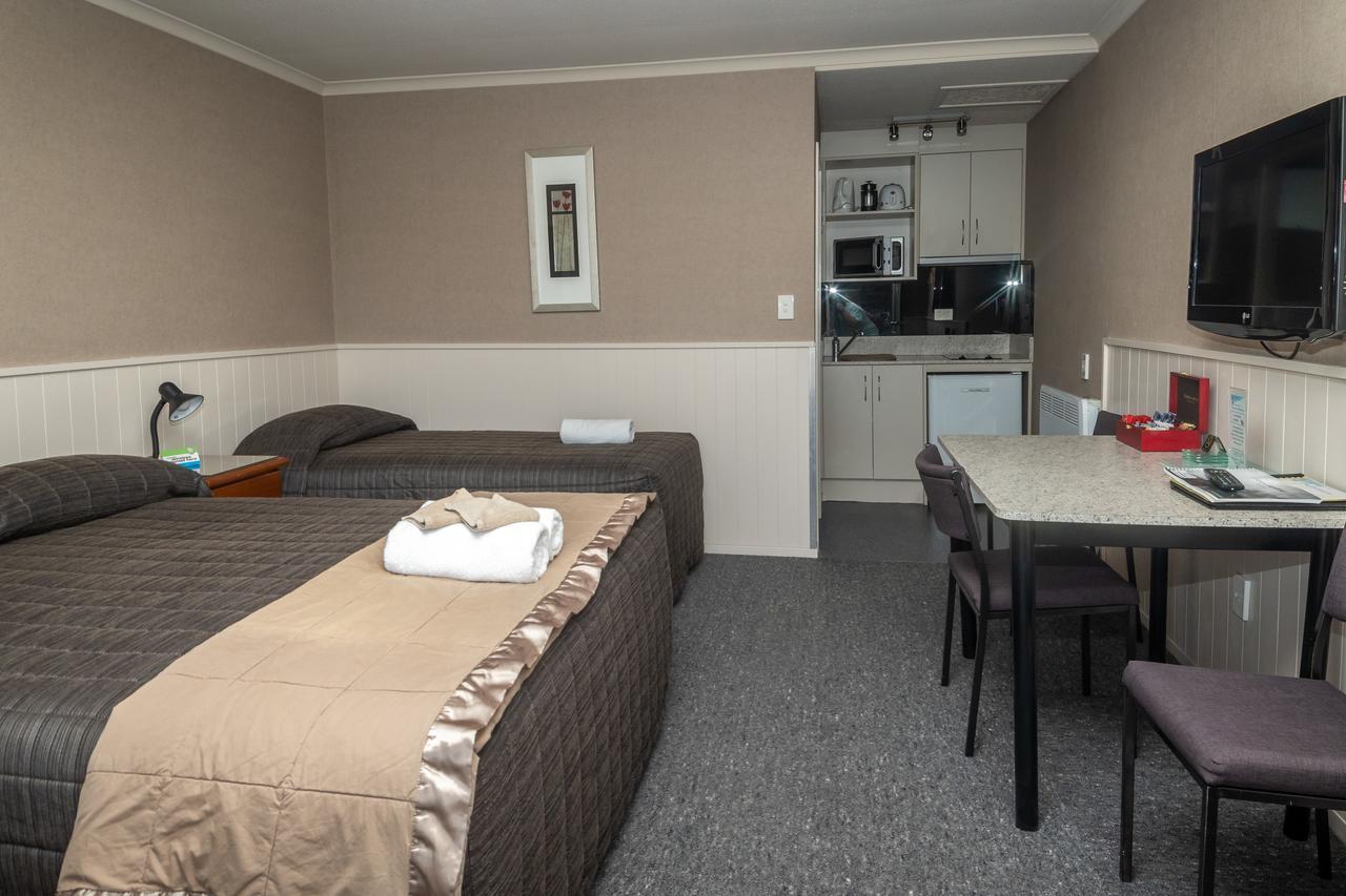 Te Anau Top 10 Holiday Park&Motels Dış mekan fotoğraf
