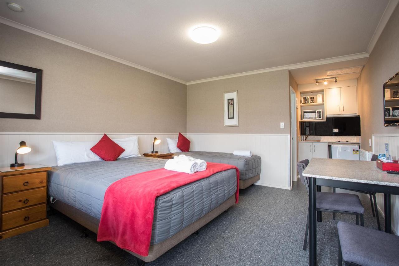 Te Anau Top 10 Holiday Park&Motels Dış mekan fotoğraf